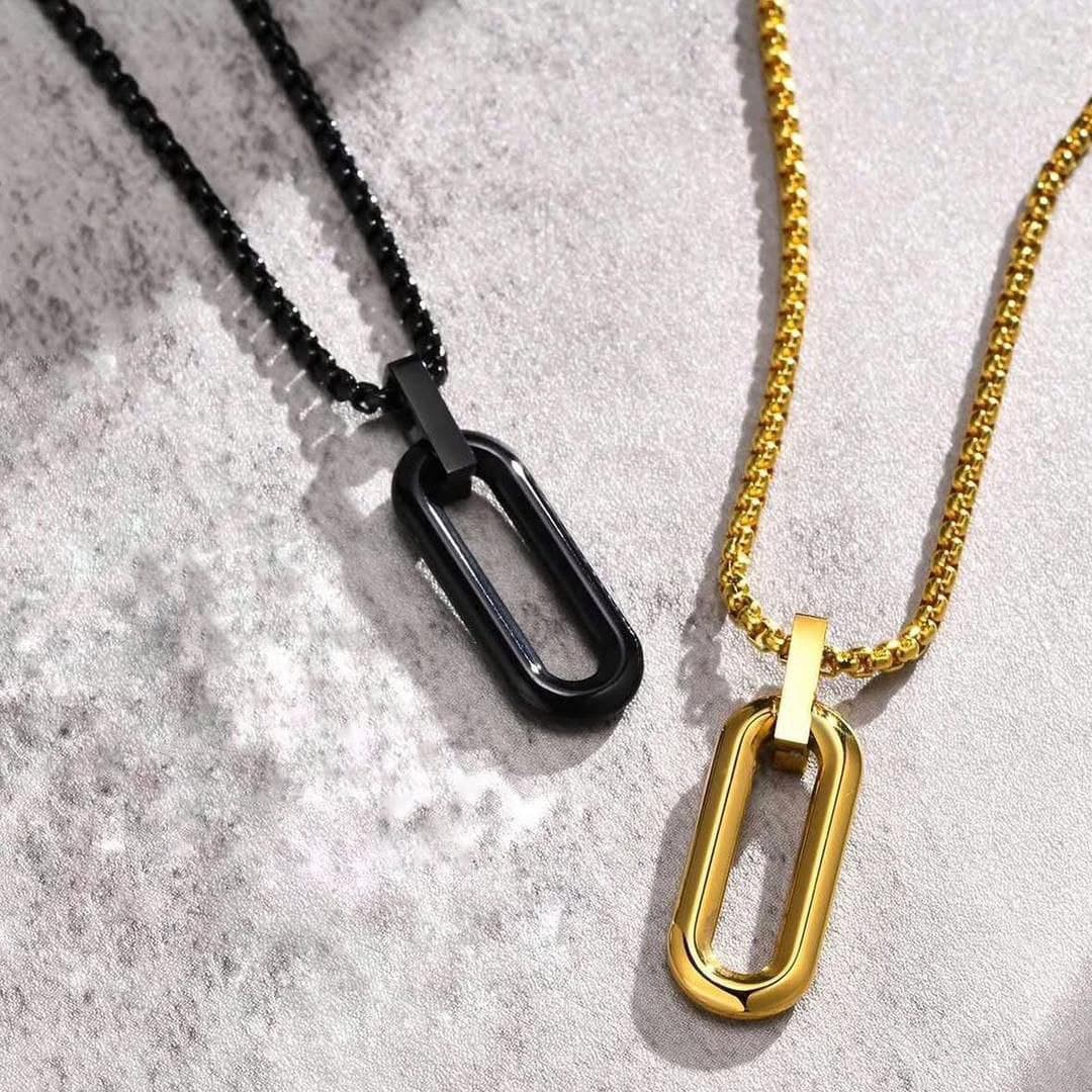 Men’s necklace
